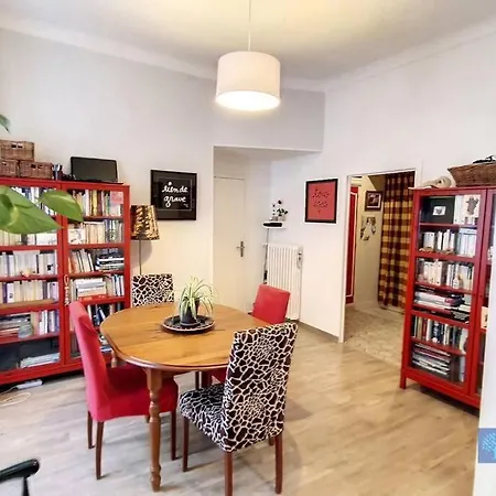 2p De Avec Balcon Apartment *