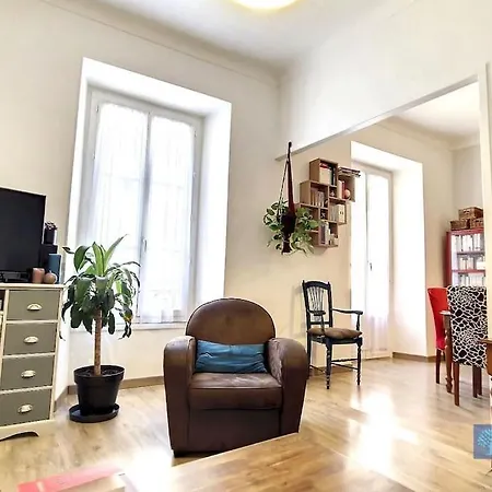 Apartment 2p De Avec Balcon